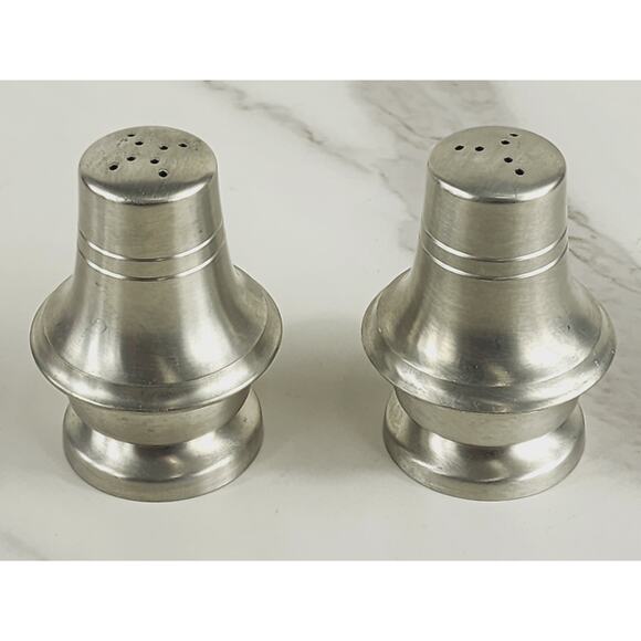Conn House Pewter Salt & Pepper Shaker w/ Yellow Stopper 2 3/4" Dinnerware - Picture 6 of 14